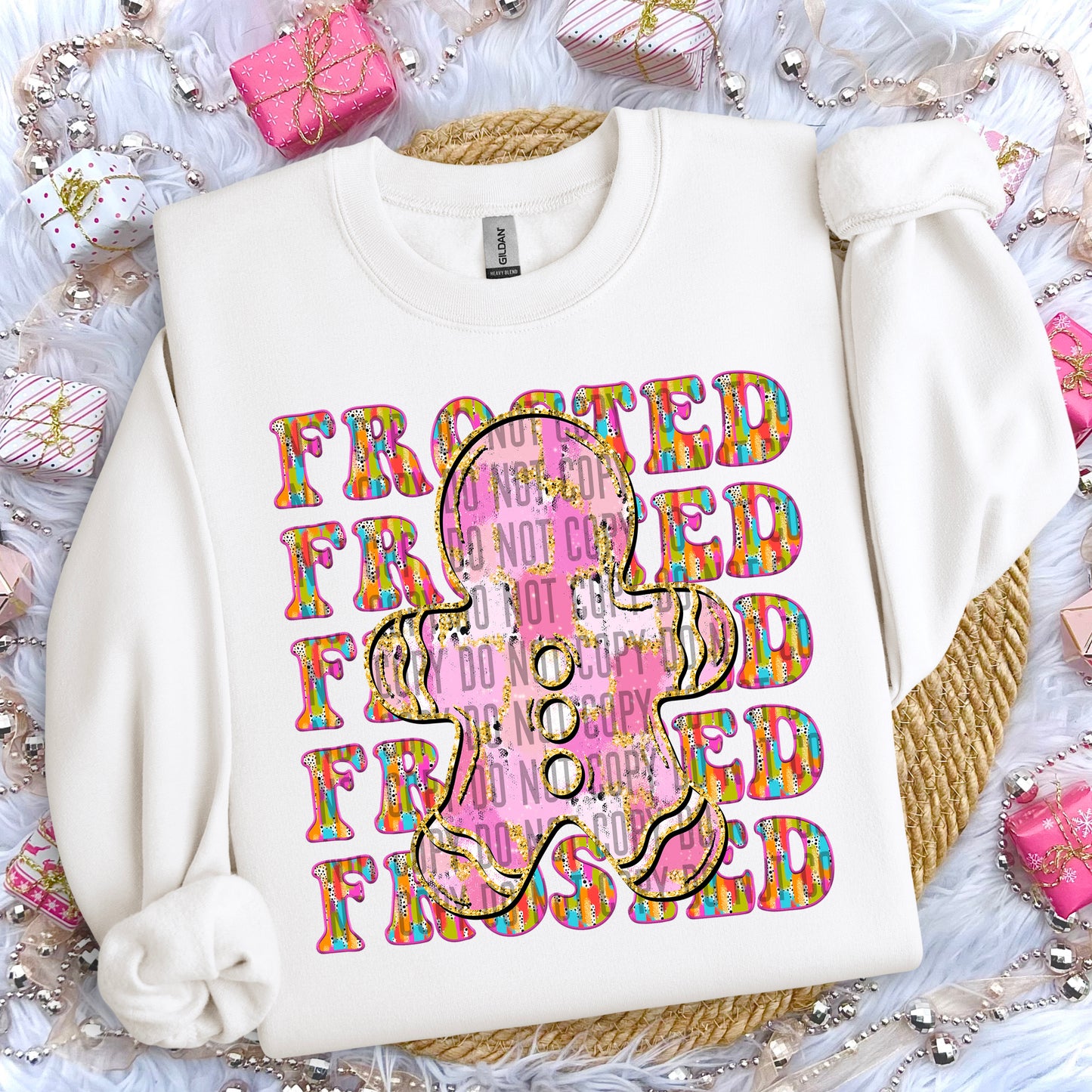 Frosted Gingerbread Pink